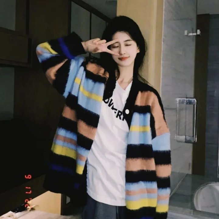 彩象岛的女孩儿